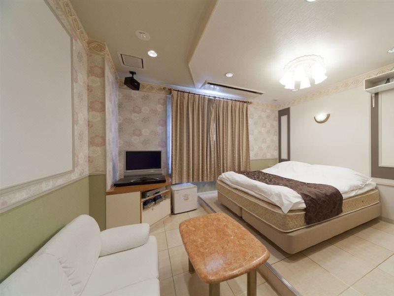 Hotel Fine Garden Matsuzaka II (Adults Only) Matsusaka Exterior photo