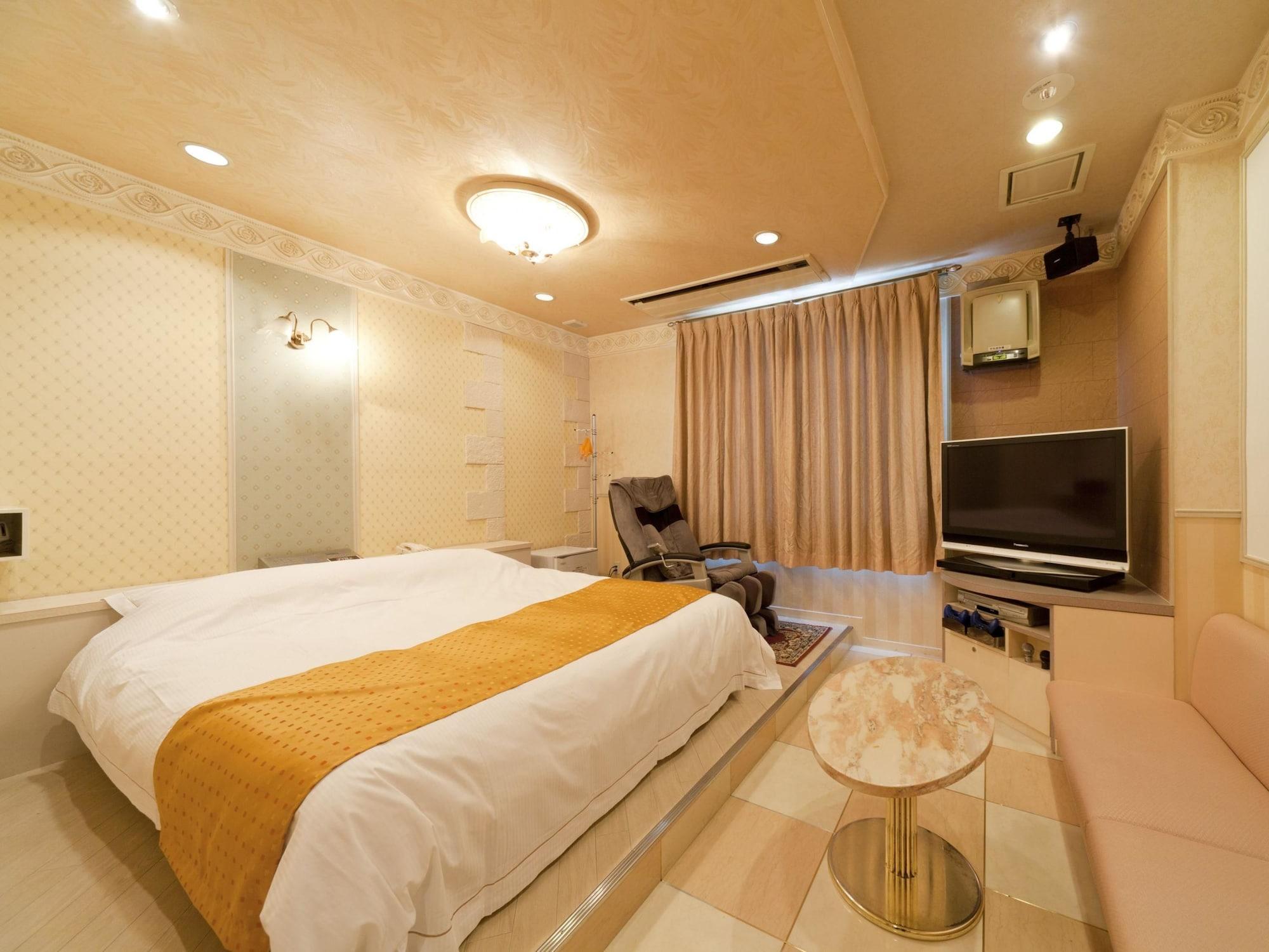 Hotel Fine Garden Matsuzaka II (Adults Only) Matsusaka Exterior photo