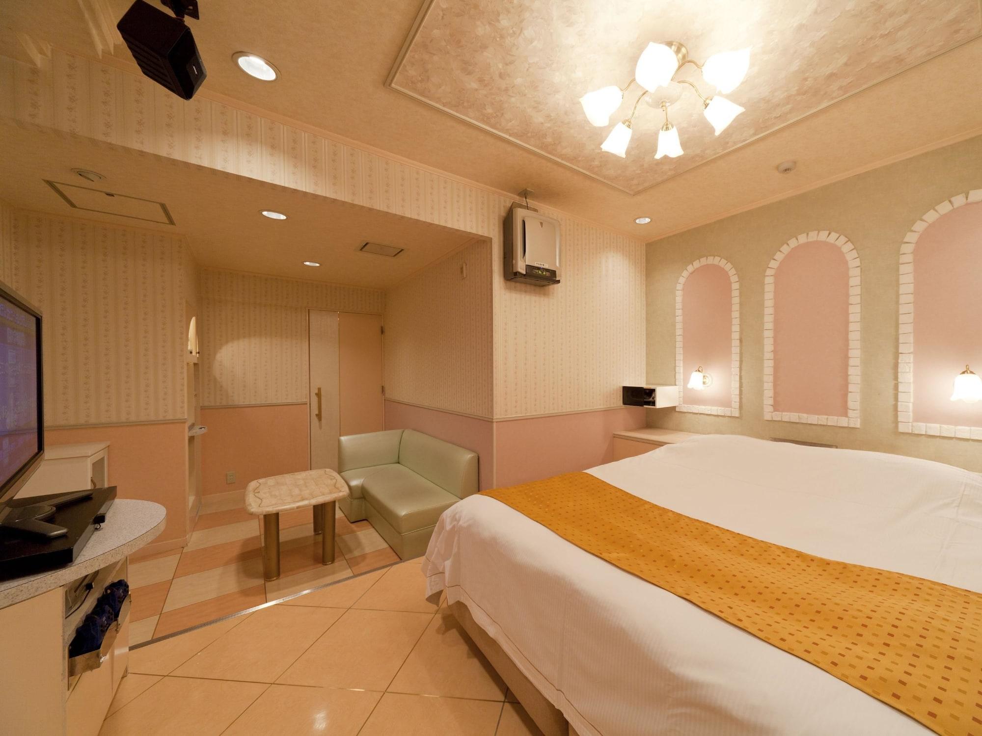 Hotel Fine Garden Matsuzaka II (Adults Only) Matsusaka Exterior photo