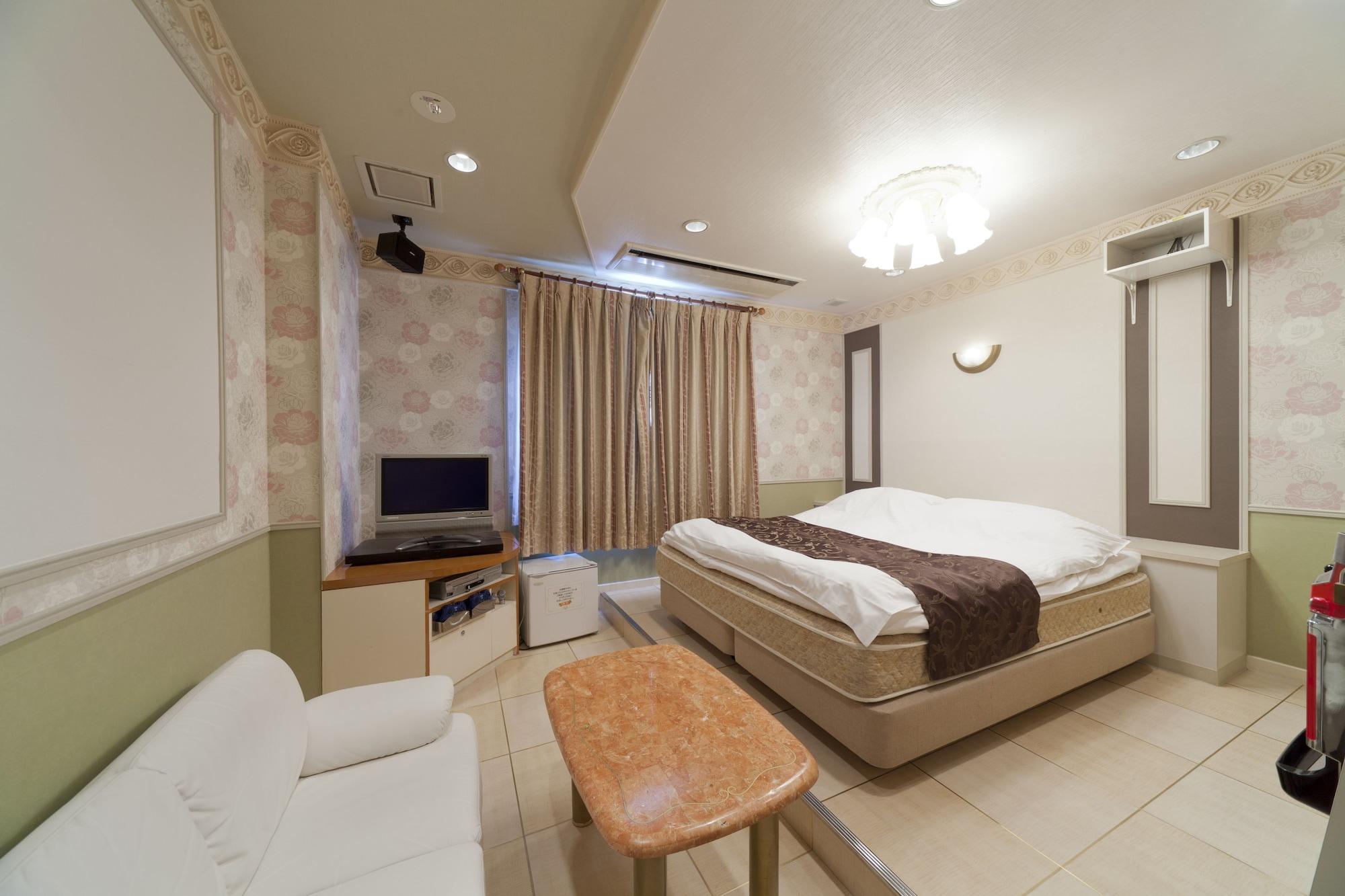 Hotel Fine Garden Matsuzaka II (Adults Only) Matsusaka Exterior photo