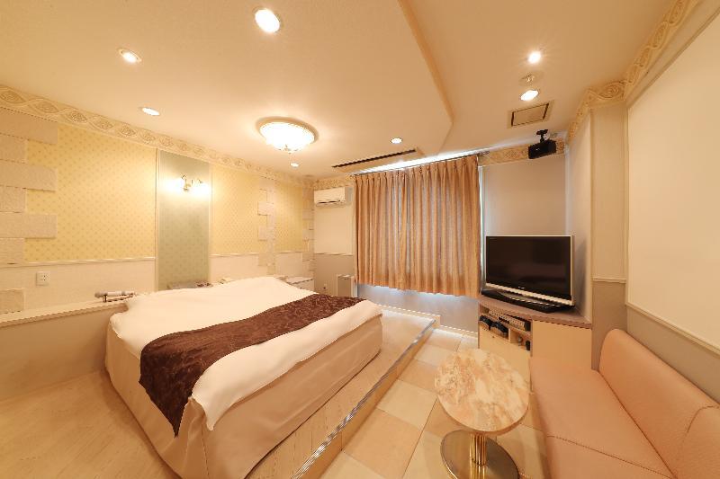 Hotel Fine Garden Matsuzaka II (Adults Only) Matsusaka Exterior photo